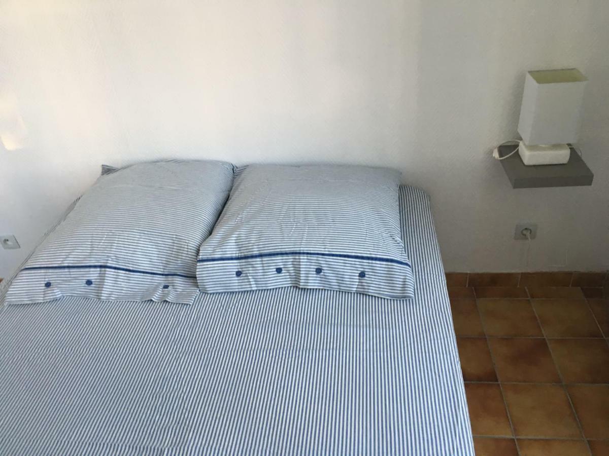 Charmant T2 Rdc Dans Residence Avec Parc Arbore Saint-Pierre-le-Moûtier Eksteriør billede